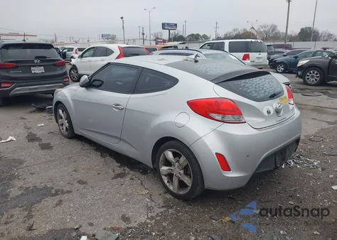2013 Hyundai Veloster Base W/Black z USA, uszkodzony, nr VIN KMHTC6ADXDU167453